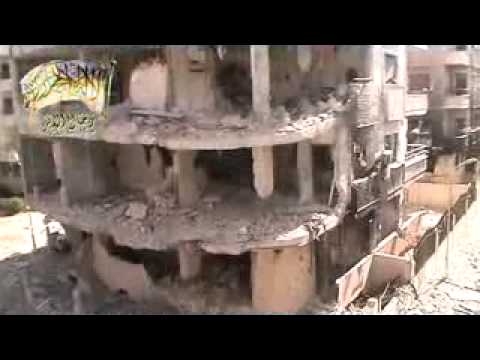 آثار الدمار بالأبنية التي كان يتمركز فيها قوات النظام في حي جوبر في دمشق