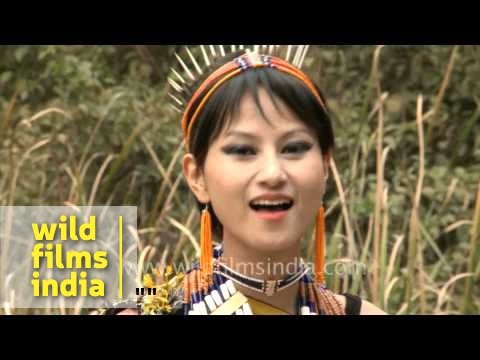 O Rhosi, by The Tetseo Sisters!