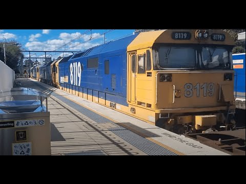 19/04/22 1549 passing Thornleigh