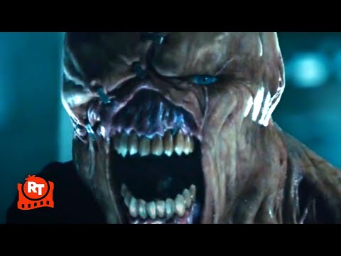 生化危機：啟示錄 (2004) - 愛麗絲與復仇女神相遇的場景 | 電影片段 (Resident Evil: Apocalypse (2004) - Alice Meets Nemesis Scene | Movieclips)