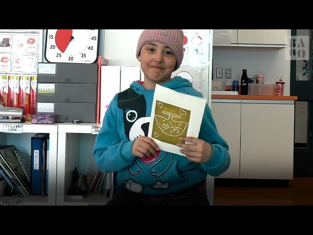 Atelier de linogravure à Ivujivik