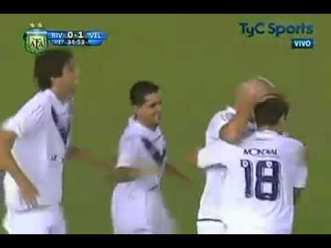 Error del portero Leandro Chichizola del club RIVER PLATE (ARGENTINA)