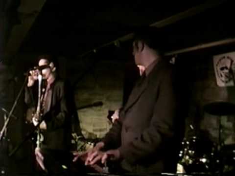 Spider Nick & The Maddogs - Wago Van live at the West Strand Grill Kingston NY 2000