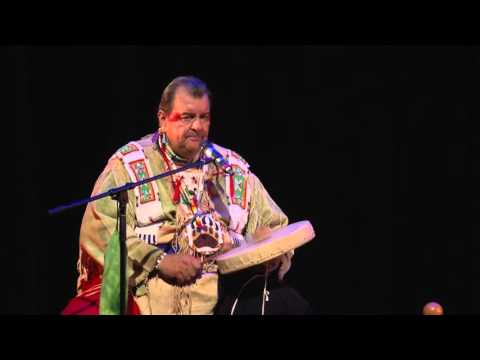 Robert Tree Cody performs at ¡Globalquerque! 2014 (Clip 3)