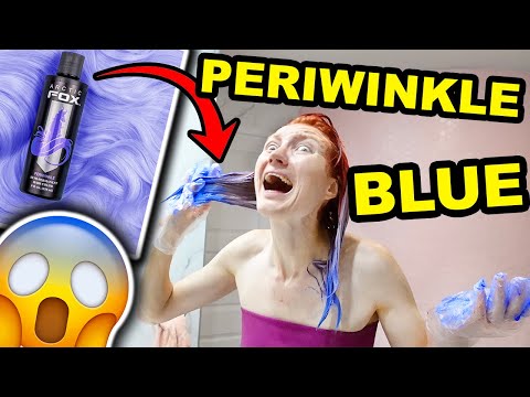 髪をペリウィンクルブルーに染め、カーリーガールの方法を試し、ボブにした。 (I dyed my hair periwinkle blue, tried the curly girl method, gave myself a bob and ended up crying)