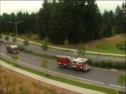 Roundabouts - How do I drive a roundabout? (2 of 5)