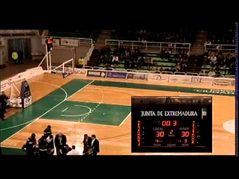 ORO CACERES PATRIMONIO DE LA HUMANIDAD,65 - LUCENTUM BALONCESTO ALICANTE SAD,64 (04/01/2013 0:00:00)