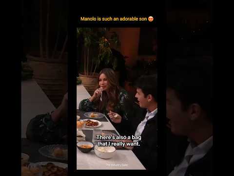 Sofía Vergara speaks what she wants on Christmas in front of his son manolo 😆 #shortsfeed #sophia