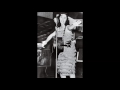 Wanda Jackson - Girl Don't Have To Drink To Have Fun (live)