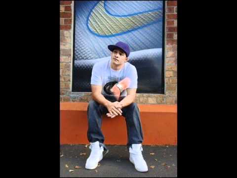 YS a.k.a Young seb ft. Fiji & Pieter T - Aye Beautiful