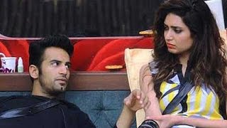 Bigg Boss 8 Halla Bol: Karishma Tanna Kisses Upen Patel On the Lips?
