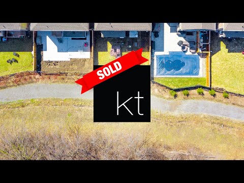 3305 Vernon Powell Dr | Oakville