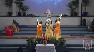 Glory Chasers Worship in Dance to &quot;Forever At Your Feet&quot;- Tasha Cobbs Leonard