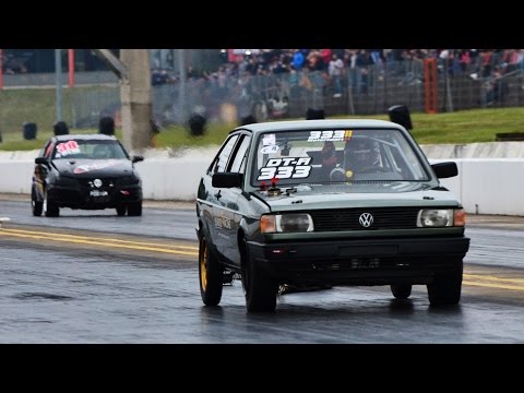 Gol quadrado 8V 0 a 260km/h em 9.2s