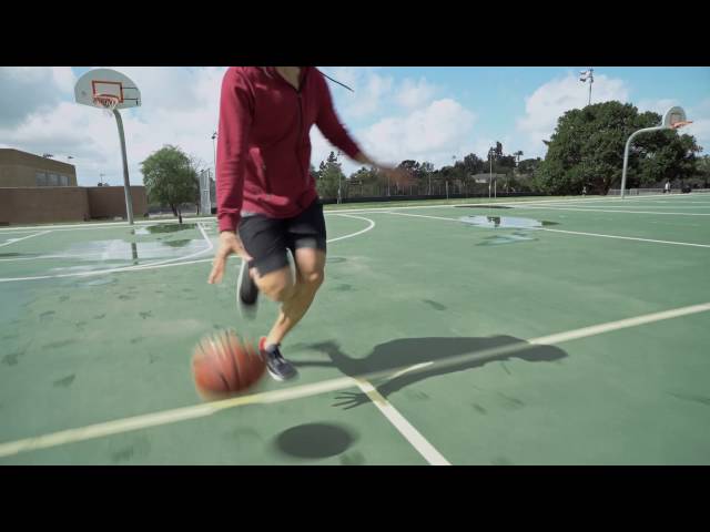 Video teaser for Ultimate Ears: Full Court Wireless Range (German)