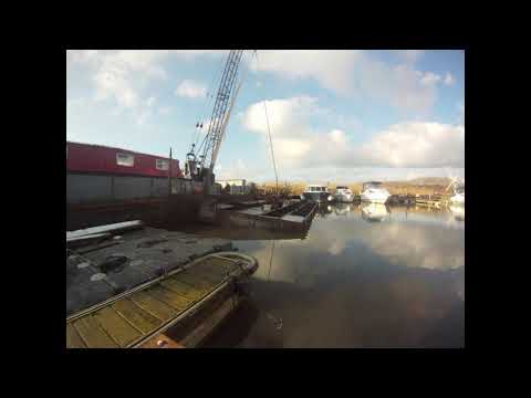 Dredging barge 30/01/19