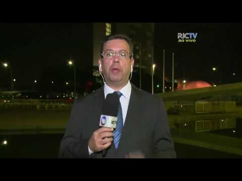 Azevedo analisa mudanças em ministérios anunciadas pelo presidente interino Michel Temer