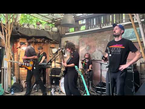 Platzfestival 2025 – Twisted Layers