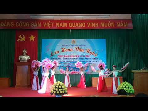 , title : 'múa những bông hoa trong vườn bác.công đoàn xã Đạo Tú.tam dương.VP'