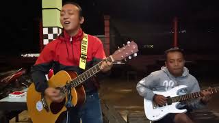 Download lagu Ketemu pengamen jalanan kota malang yang lagi viral mp3 Download lagu Ketemu pengamen jalanan kota malang yang lagi viral mp3