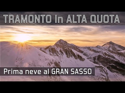 Autunno al Gran Sasso: prima neve di stagione e tramonto al Rifugio Duca degli Abruzzi a 2388 metri