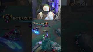 Il pense avoir le niveau Master ?!