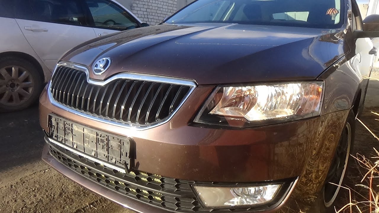 Как снять фару на Шкода Октавия А7: подробная инструкция