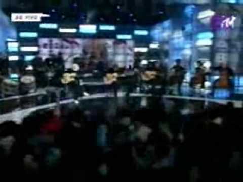 Sepultura - Kaiowas -LIVE at MTV Brazilian Awards 2004-