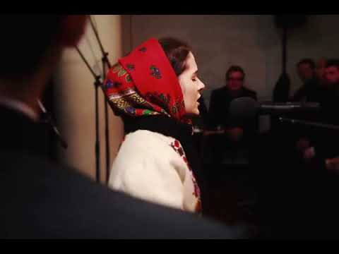 Raluca Radu si corul Dignus Est- Leganelul lui Iisus