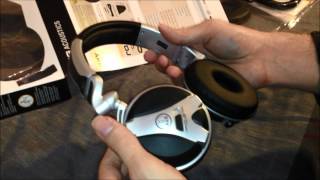 Video thumbnail for Unboxing of "AKG K181 DJ" and little Review in German by masterjumpstyler1