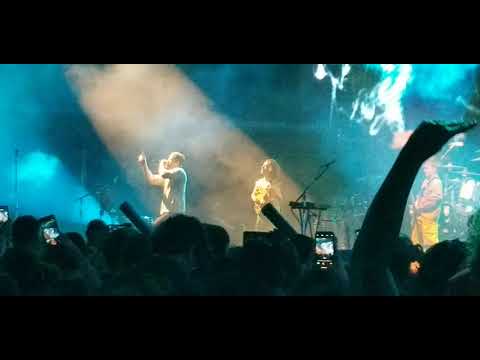 Reliving Imagine Dragons' Jaw Dropping Live Performance - Natural