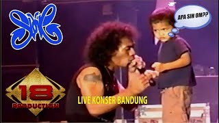 Download lagu KAKA ' SLANK ' GANDENG ANAK SAAT KONSER .. KOCAKK!! (LIVE KONSER BANDUNG 2006) mp3 Download lagu KAKA ' SLANK ' GANDENG ANAK SAAT KONSER .. KOCAKK!! (LIVE KONSER BANDUNG 2006) mp3