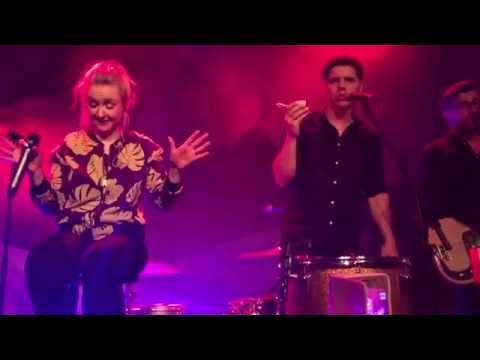 Leslie Clio - Make Things Better (Live at Gebäude 9 in Köln - 30.05.2015)