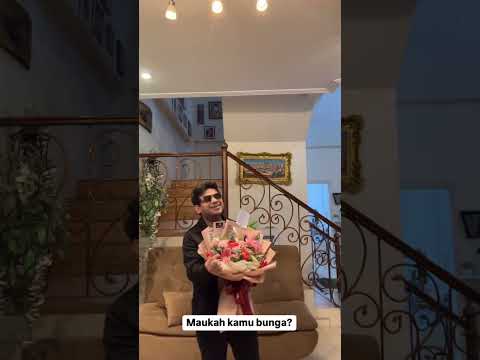 FADIL JAIDI JADI PACAR ROMANTIS #fadiljaidi #pakmuh #shorts #pacar #funny #lucu #flowers #romantic