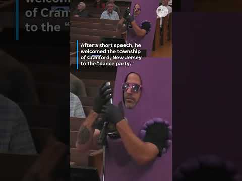 Man dressed up as giant bong for New Jersey town hall meeting sings song about weed