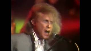 A Flock Of Seagulls - Remember David (Montage Video) (1985)