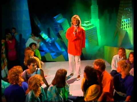 TOPPOP: Anita Meyer - Sometimes When We Touch