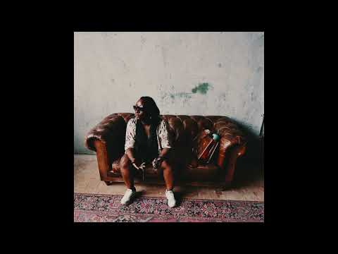 Vondale F - Boss Chick (Official Audio)