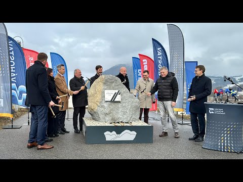 ZAČÍNAME STAVAŤ ĎALŠIU ČASŤ D3