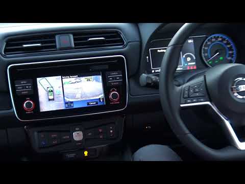 Self parking Nissan Leaf!