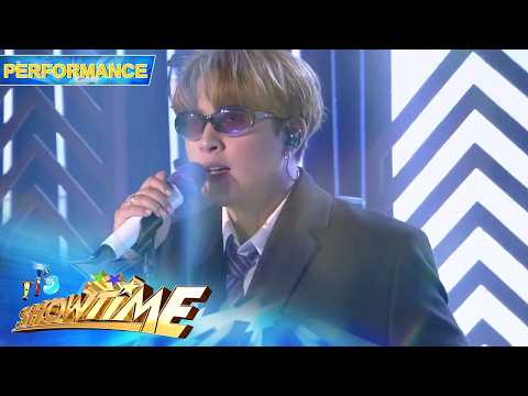 Maki performs Nangungulila on It’s Showtime stage! | It’s Showtime