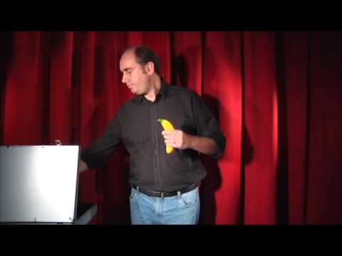 Voir la vidéo de la Banane en super Latex