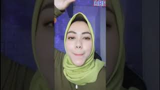 Download lagu hijab cantik terbaru tante rheaa bikin semangat part 63 mp3 Download lagu hijab cantik terbaru tante rheaa bikin semangat part 63 mp3