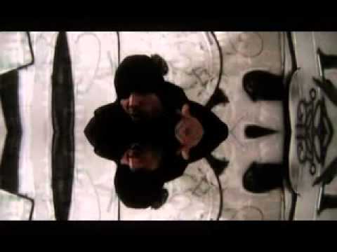 Lord Madness feat . Dj FuzzTen - Contro i Divi (STREET VIDEO)