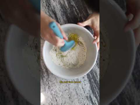 Hummus with Quinoa Flaxseed Crackers #shorts