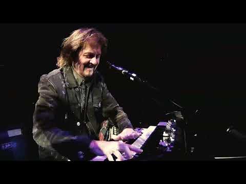 Santana IV Reunion Concert - PPL Center - Allentown, PA - April 16, 2016 - "MACS"