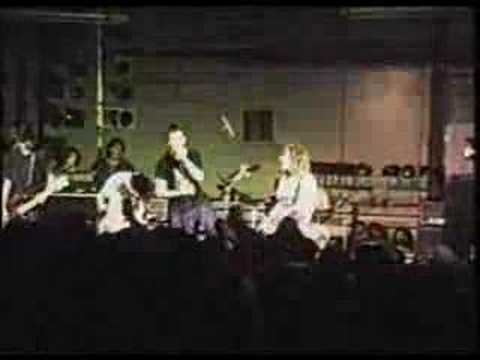 Videoclip de Voice of God Is Government — Bad Religion