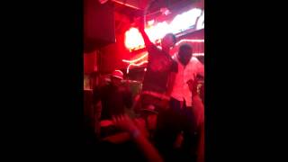 Pluto Fast Money Turn Up @ Runaround Sue