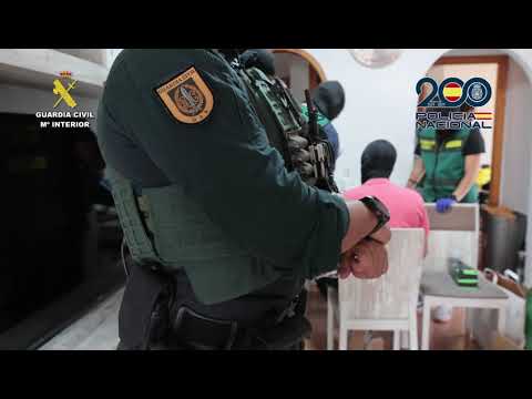 Detenidos 9 miembros de una banda itinerante a nivel nacional por robar 124.000 euros en dos asaltos a bancos en Navarra Detenidos 9 miembros de una banda itinerante a nivel nacional por robar 124.000 euros en dos asaltos a bancos en Navarra