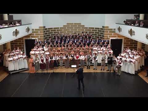 Video thumbnail for Skanēj’ dziesmas rītā agri, skanēj’ vēlu vakarā